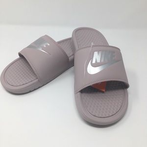 Women’s Nike Benassi JDI